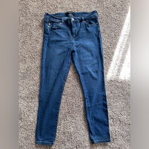 LIVERPOOL PETITE ABBY ANKLE SKINNY HIGH PERFORMANCE DENIM. 12P